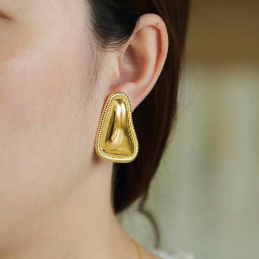 Irregular Gold Earrings with Textured Edge Design for Women