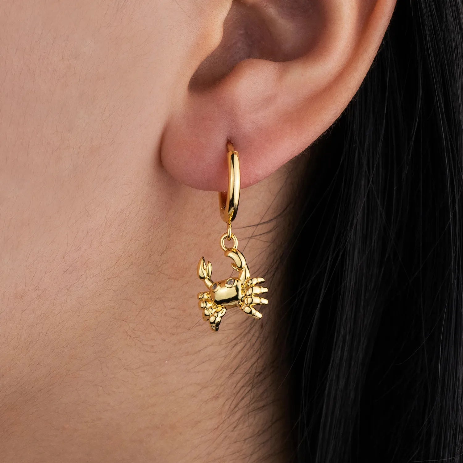 Cute crab dangle earrings (bar & hoop style) from Ajatine crab jewelry set, perfect for everyday wear