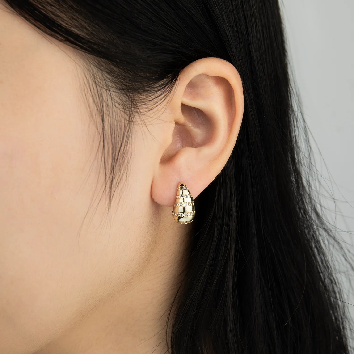 Ajatine cubic zirconia teardrop stud earrings, glamorous gold with CZ, party date night gift