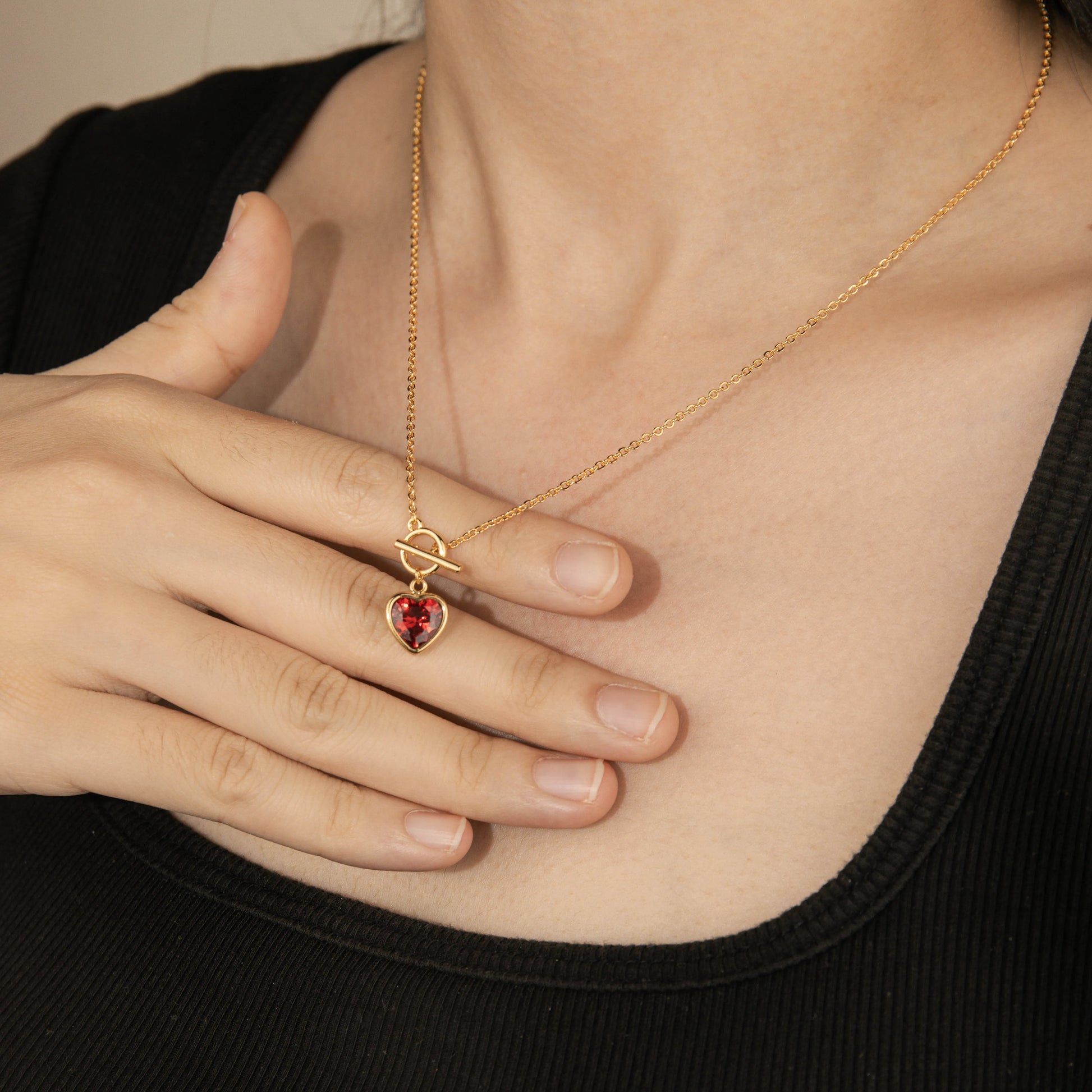 Ajatine heart shaped red crystal gold toggle necklace, elegant statement jewelry