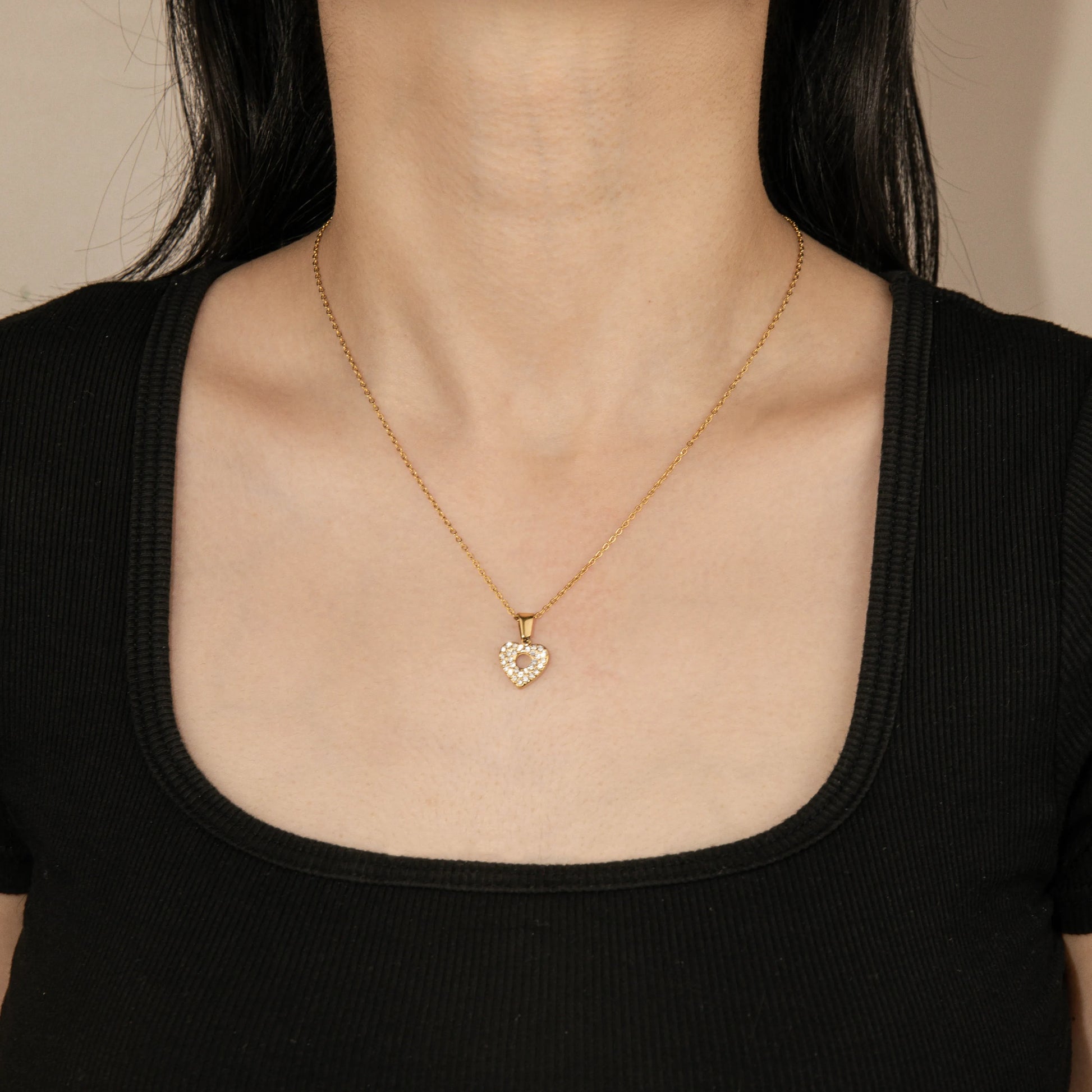 Ajatine gold heart necklace with cubic zircon pendant, elegant women's jewelry