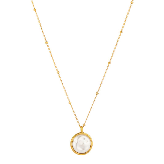 Ajatine gold round pearl pendant necklace with delicate chain