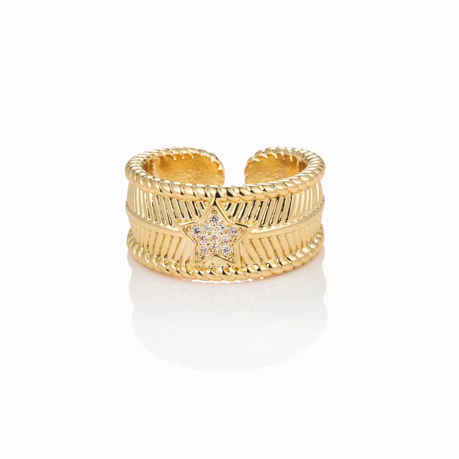 Ajatine gold open ring with star zircon vintage statement jewelry.