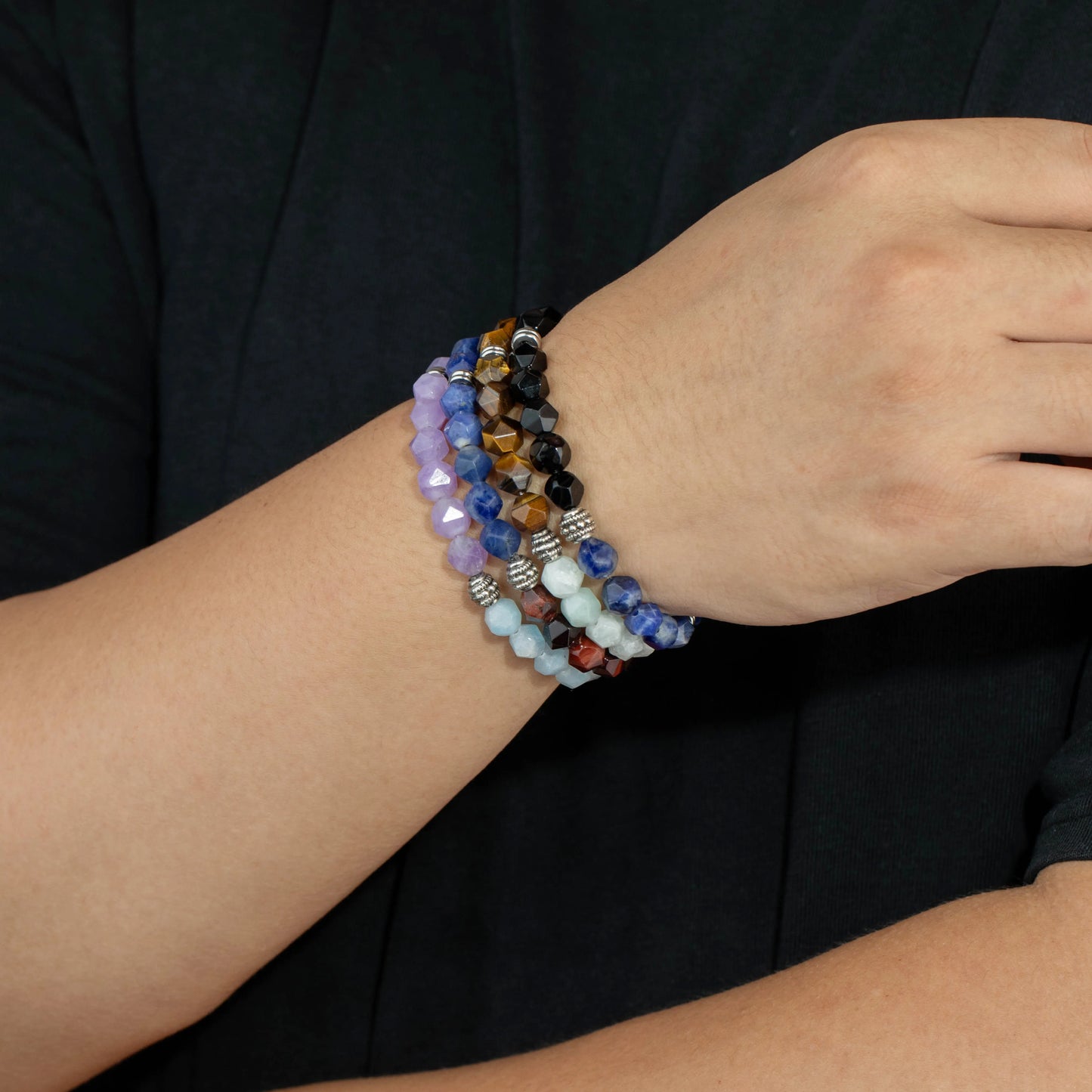 Ajatine natural stone beaded stretch bracelet