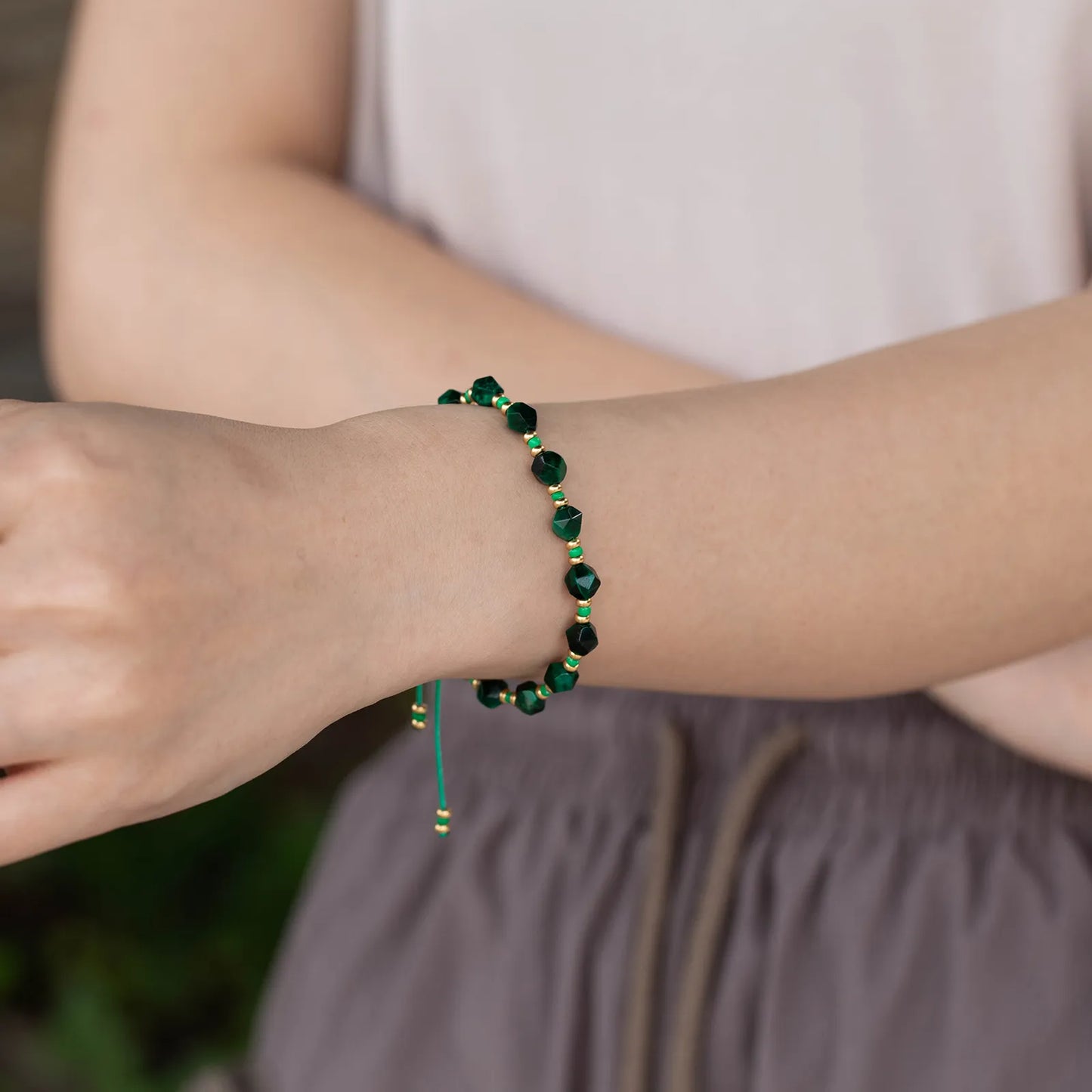 Ajatine green braided beaded bracelet, handmade, adjustable