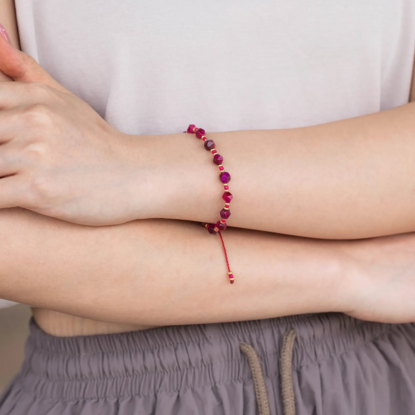 Ajatine pink braided beaded bracelet, handmade, adjustable