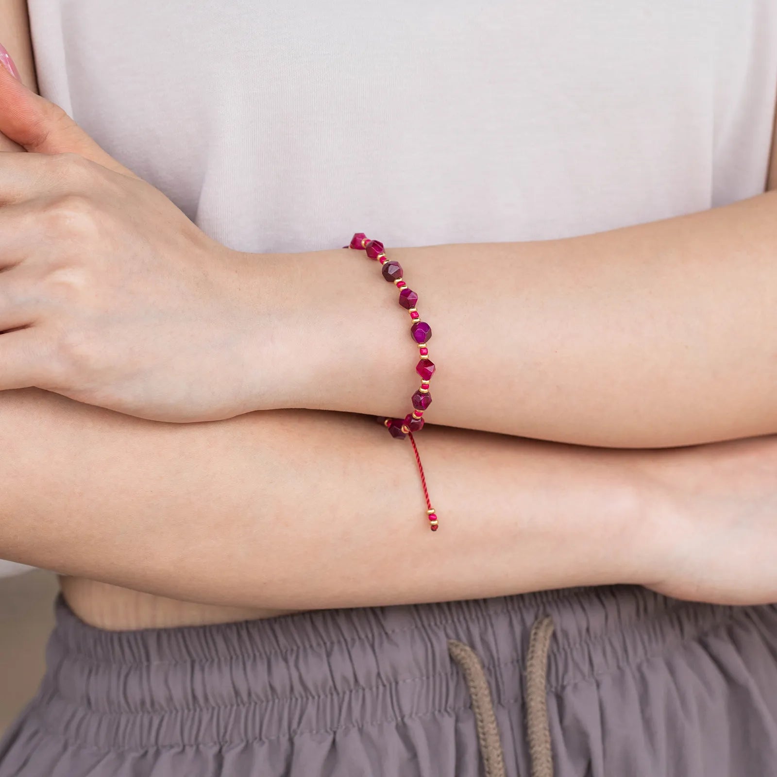 Ajatine pink braided beaded bracelet, handmade, adjustable