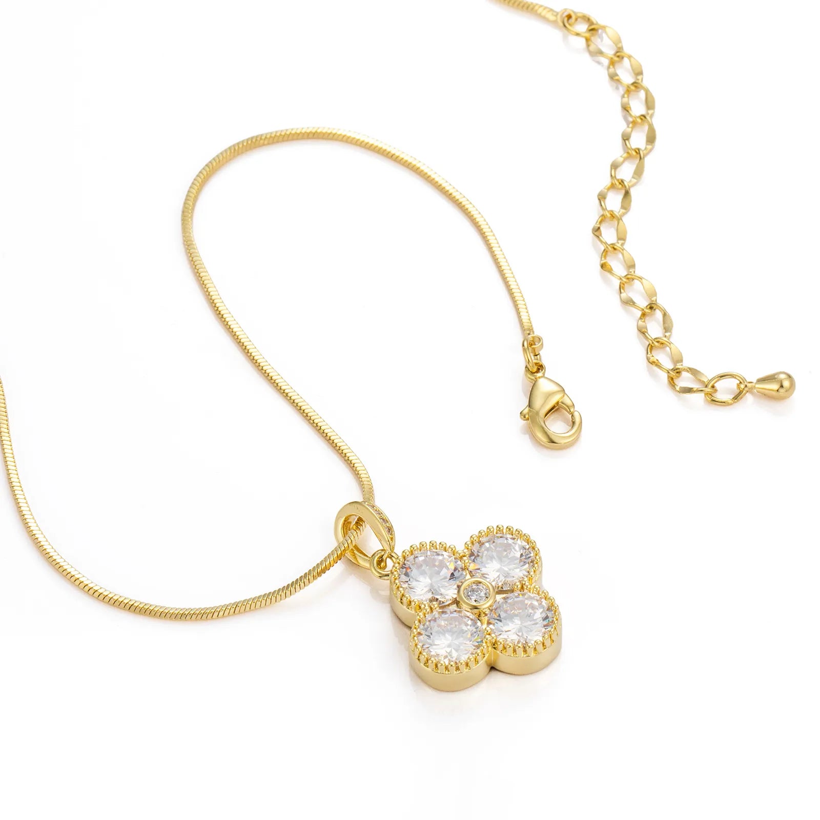 Clover Necklace with Crystal