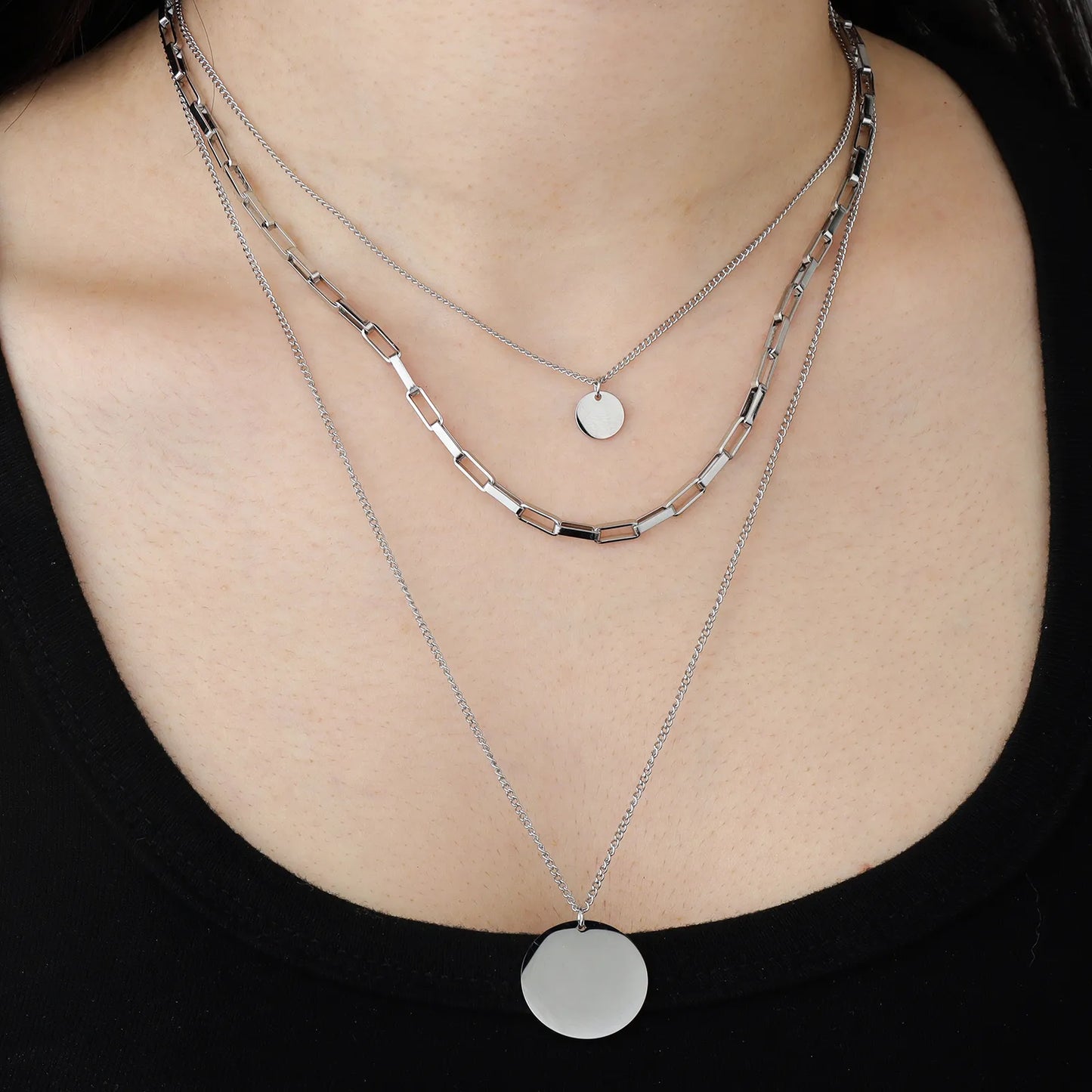 Ajatine silver layered necklace set with multi - strand chains and disc pendants