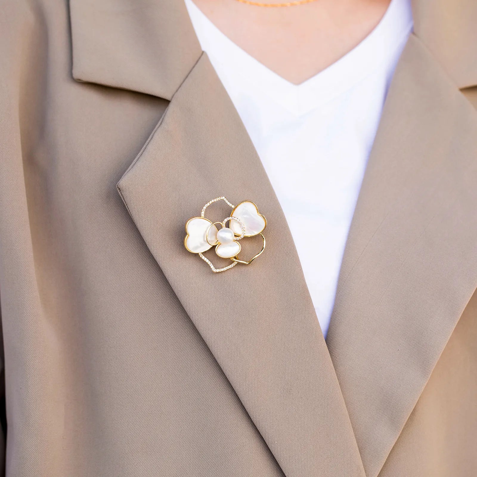 Ajatine mother of pearl flower brooch with zircon, elegant jewelry for formal occasions