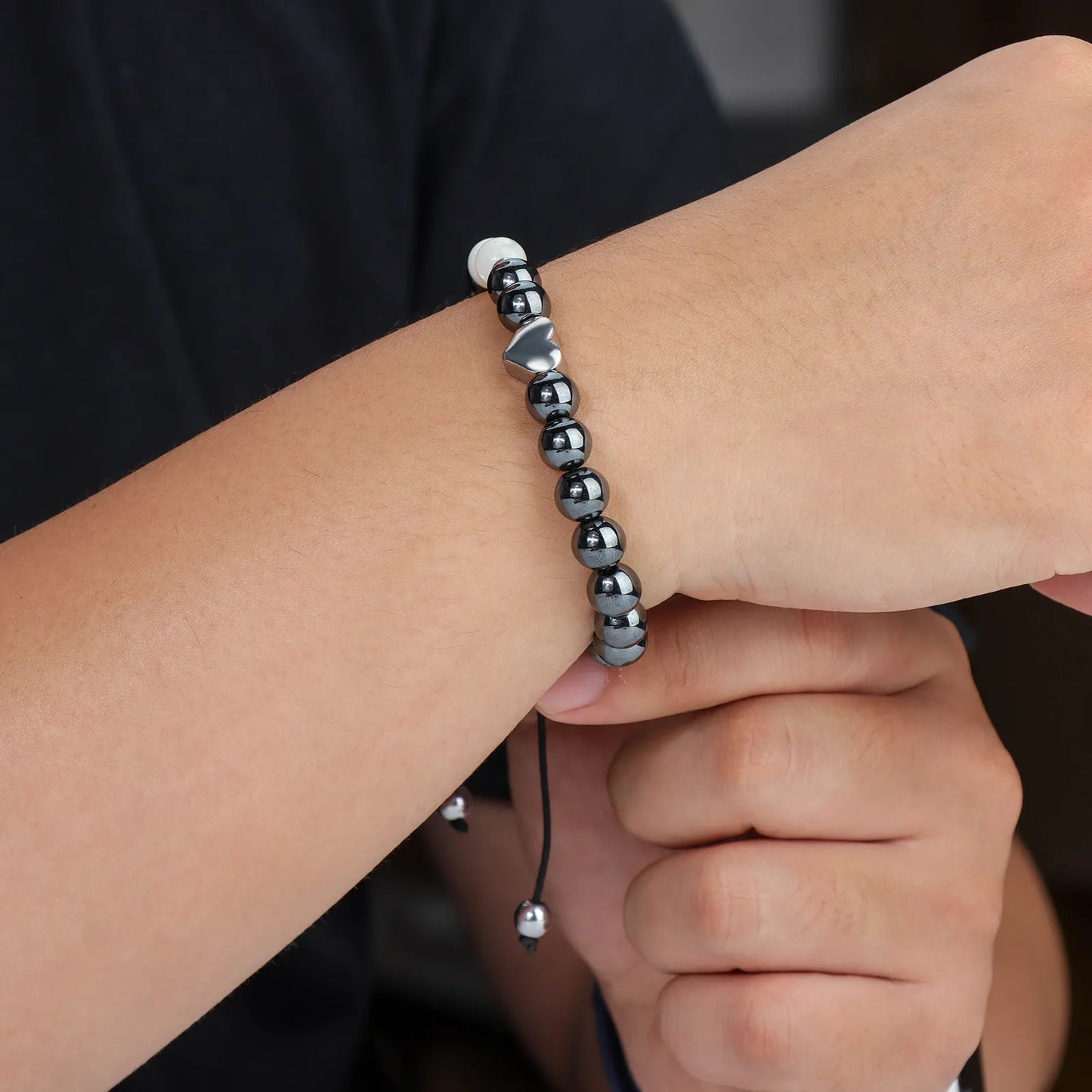 Ajatine dark silver beaded bracelet with heart charm, natural stone jewelry