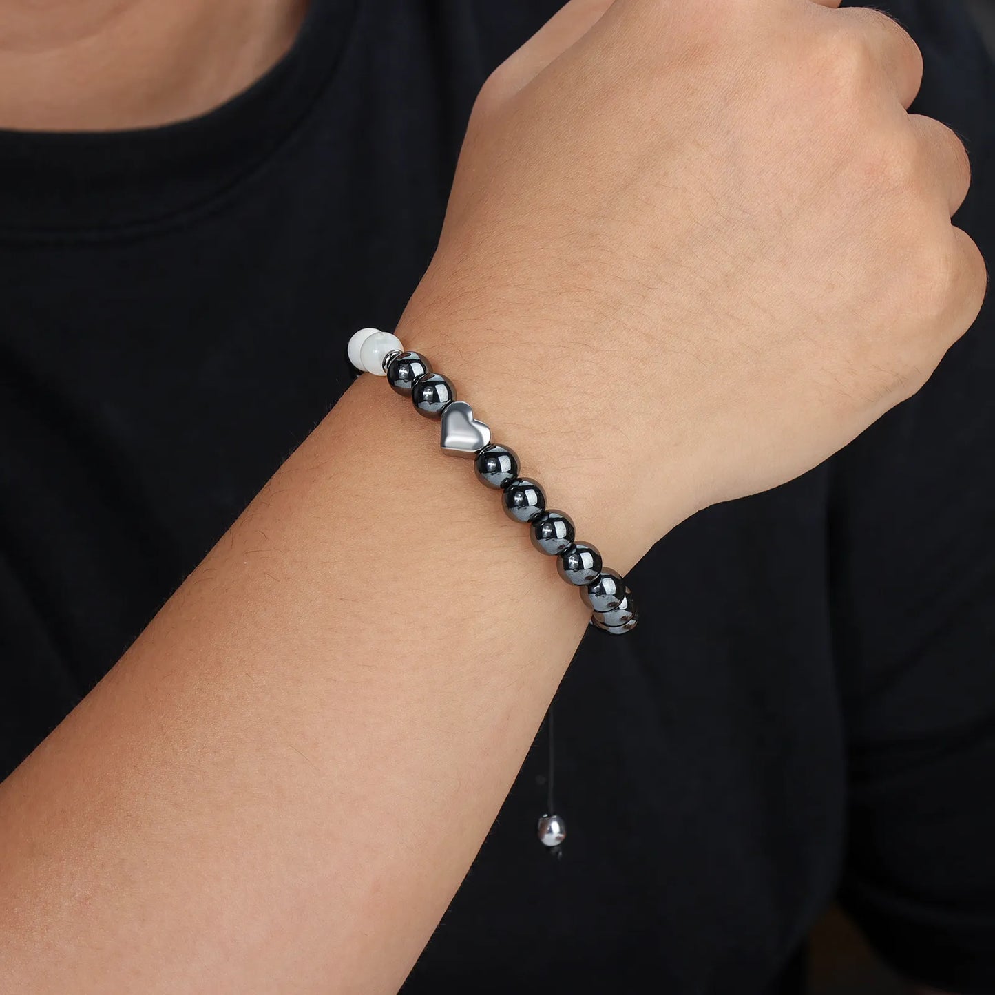Ajatine dark silver beaded bracelet with heart charm, natural stone jewelry