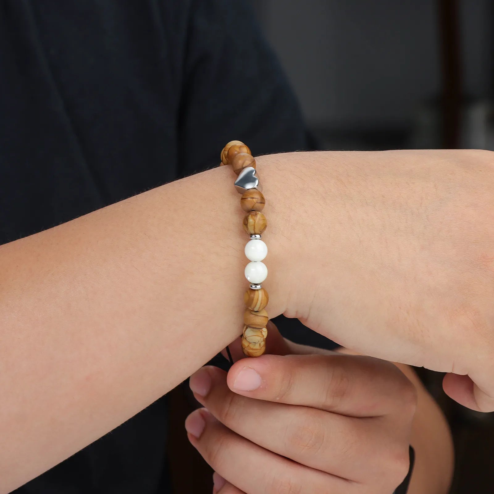 Ajatine woody beaded bracelet with heart charm, natural stone jewelry