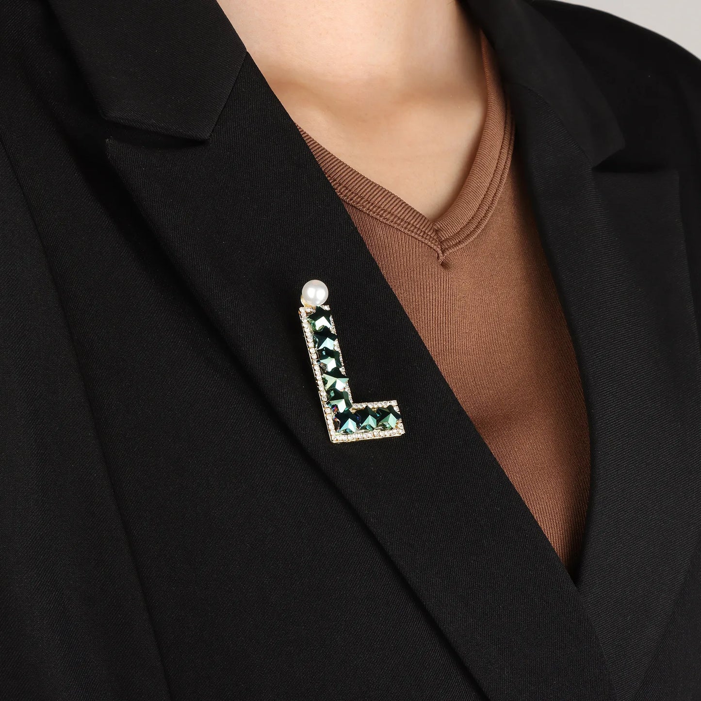 Ajatine letter L brooch with blue star crystals and a pearl, elegant fashion jewelry