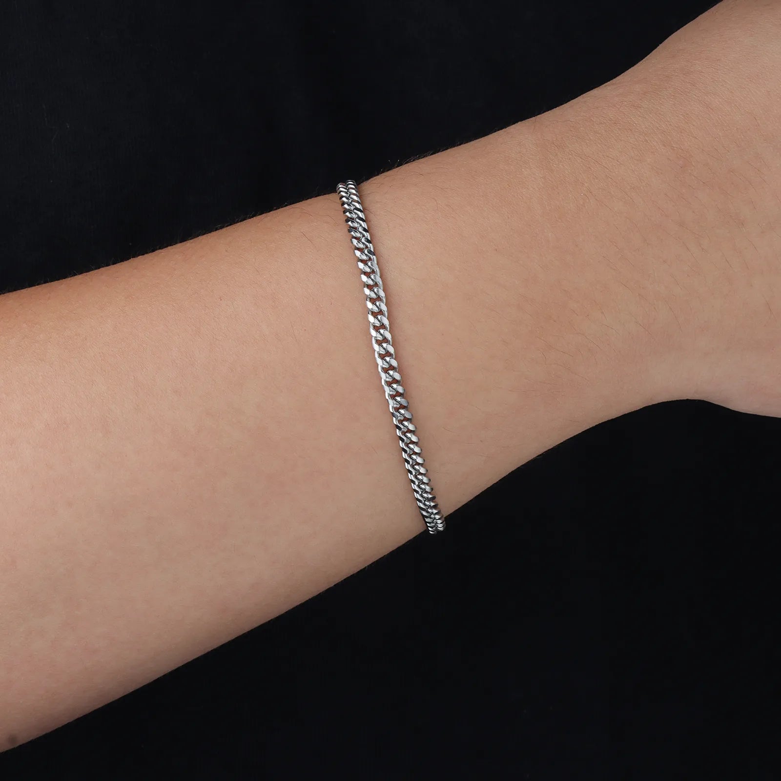 Ajatine silver Cuban link bracelet, fashion simple stainless steel chain jewelry