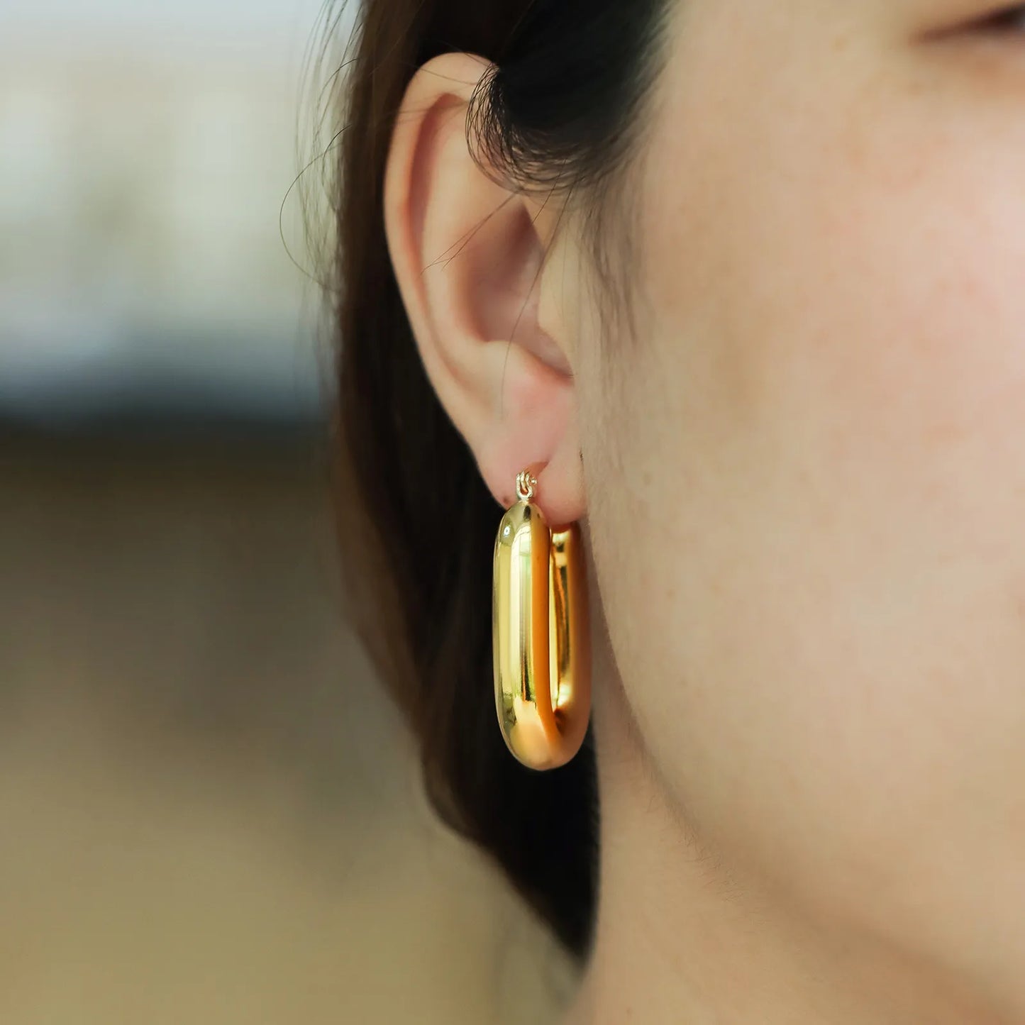 Gold Hoop Earrings Fashion Oval Design for Women