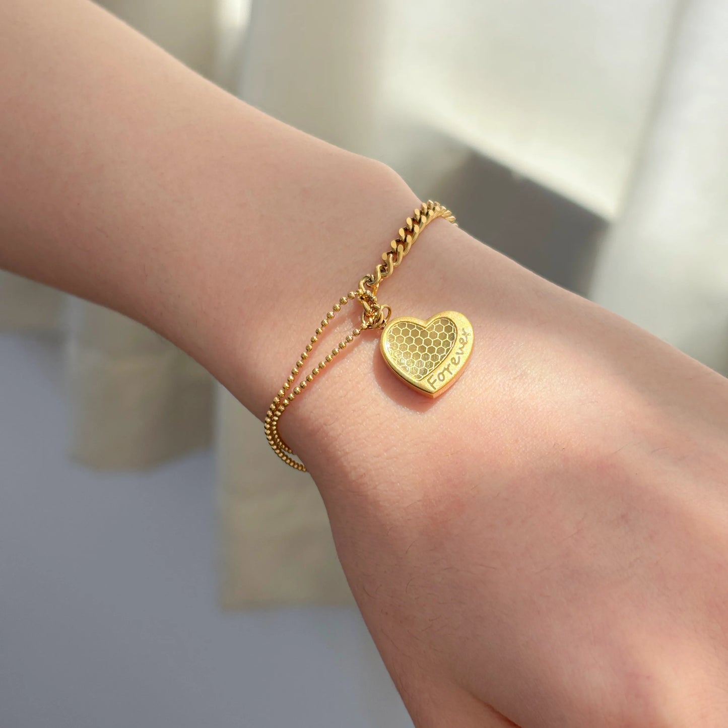 Heart Charm Chain Bracelet with Gold Tone for Women