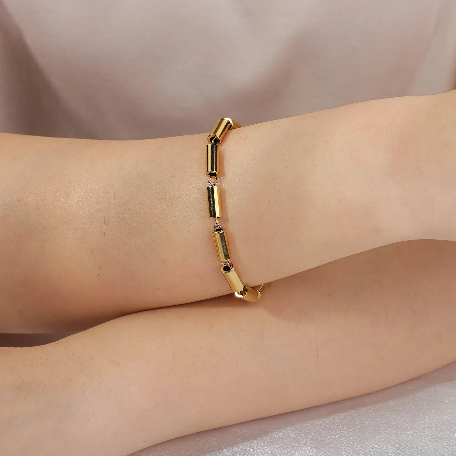 Hip Hop Punk gold cylinder chain bracelet, ideal for daily & party styling.