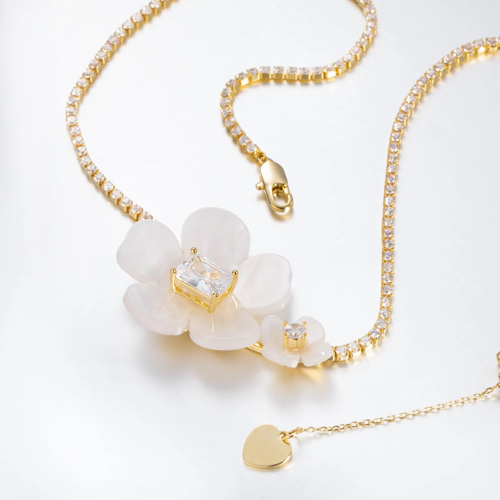Mother of Pearl Flower Necklace with Gold Tone Chain for Women 
