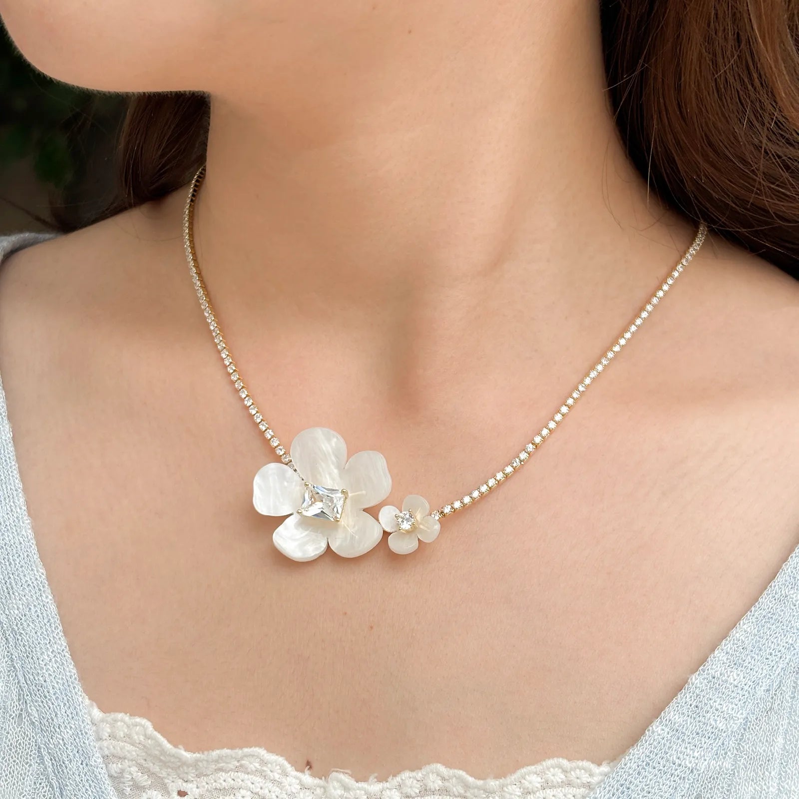 Mother of Pearl Flower Necklace with Gold Tone Chain for Women 