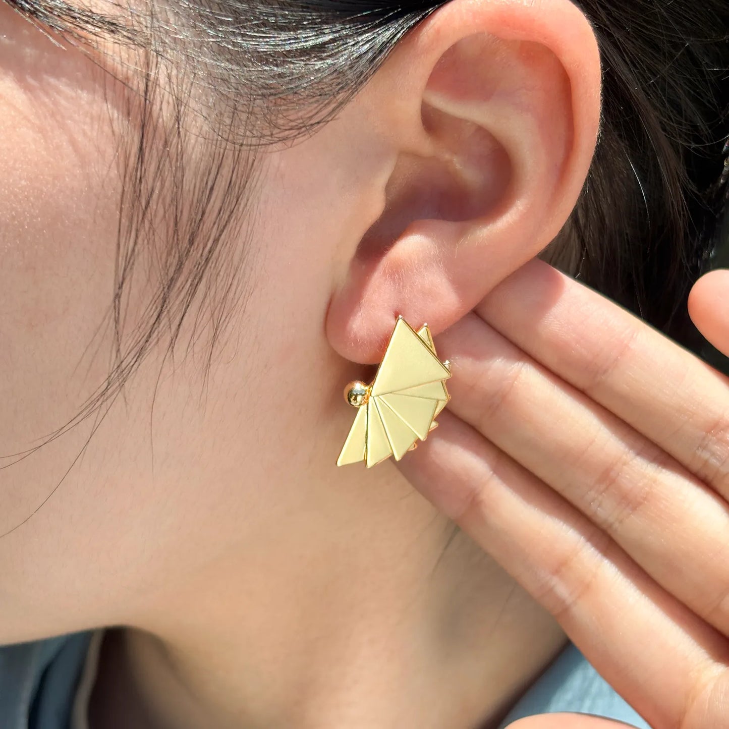 Ajatine gold tone fan earrings, minimalist geometric design, women’s statement jewelry