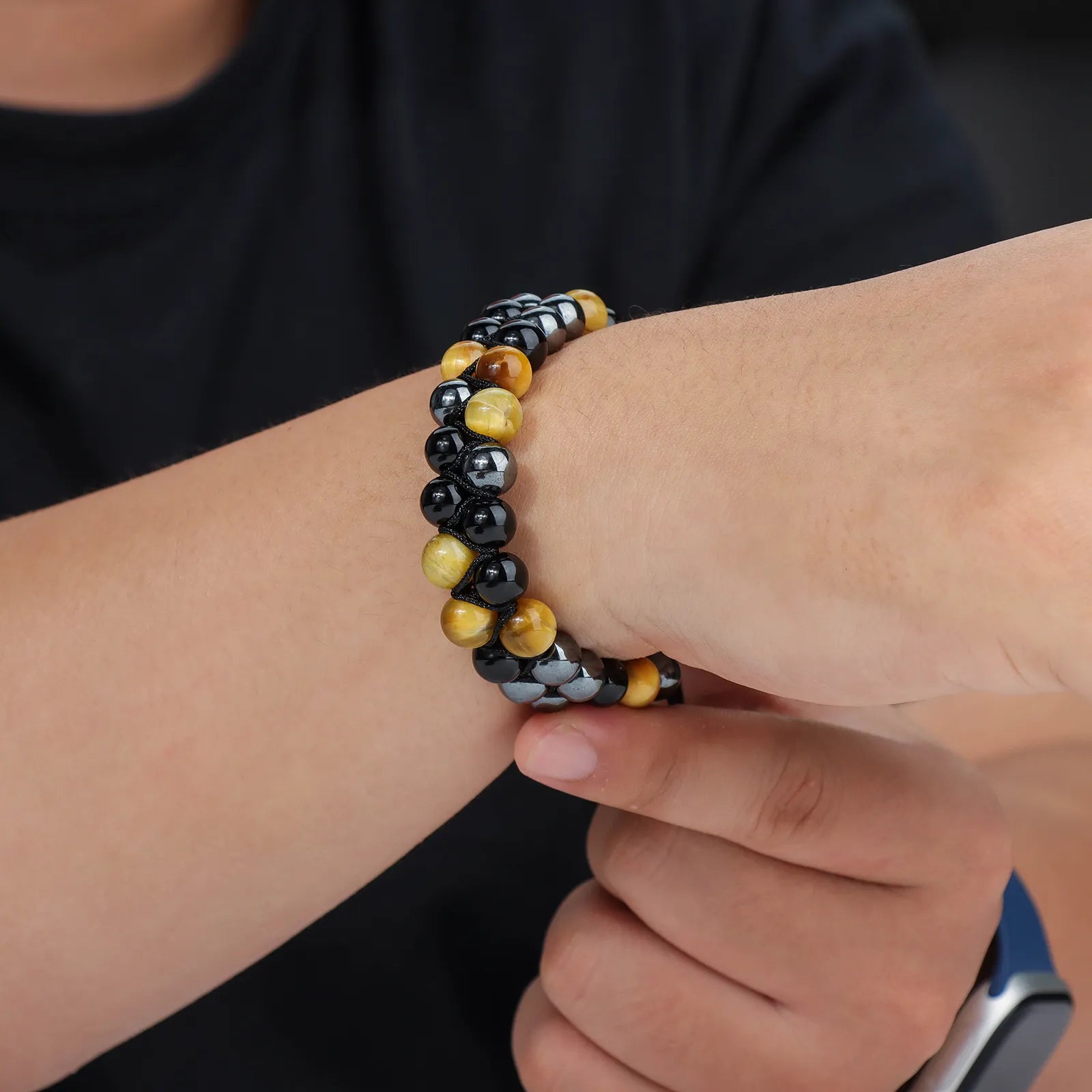 Ajatine double layer beaded bracelet, adjustable design