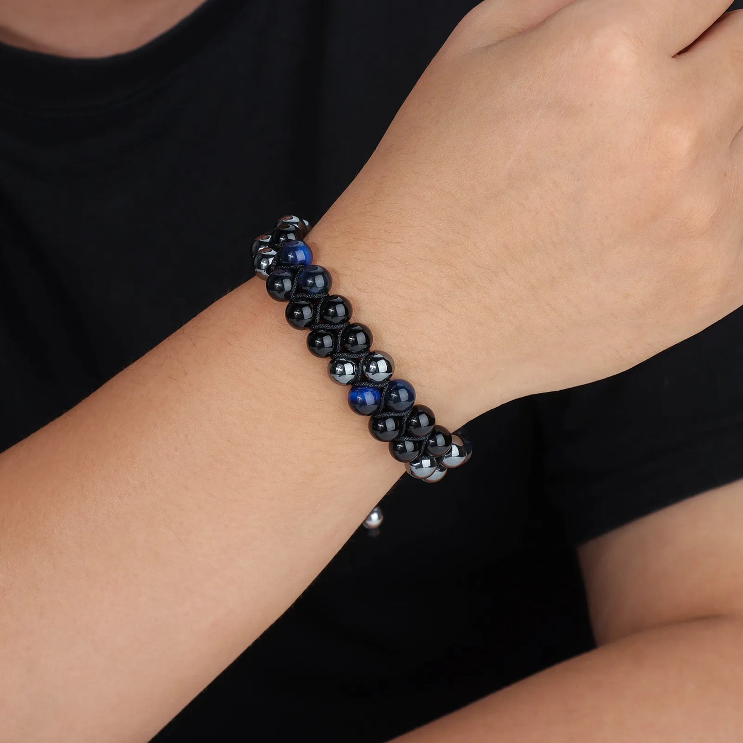 Ajatine double layer beaded bracelet, adjustable design
