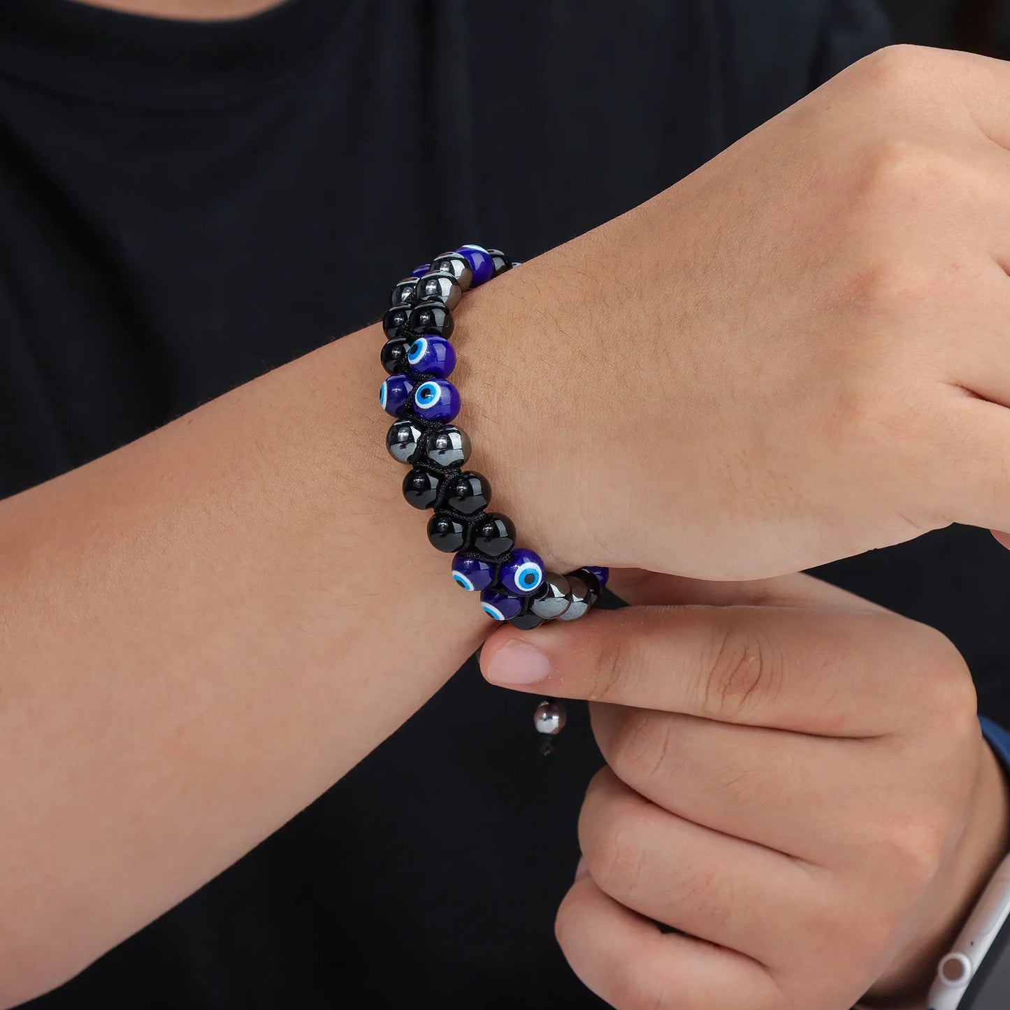 Ajatine double layer beaded bracelet, adjustable design