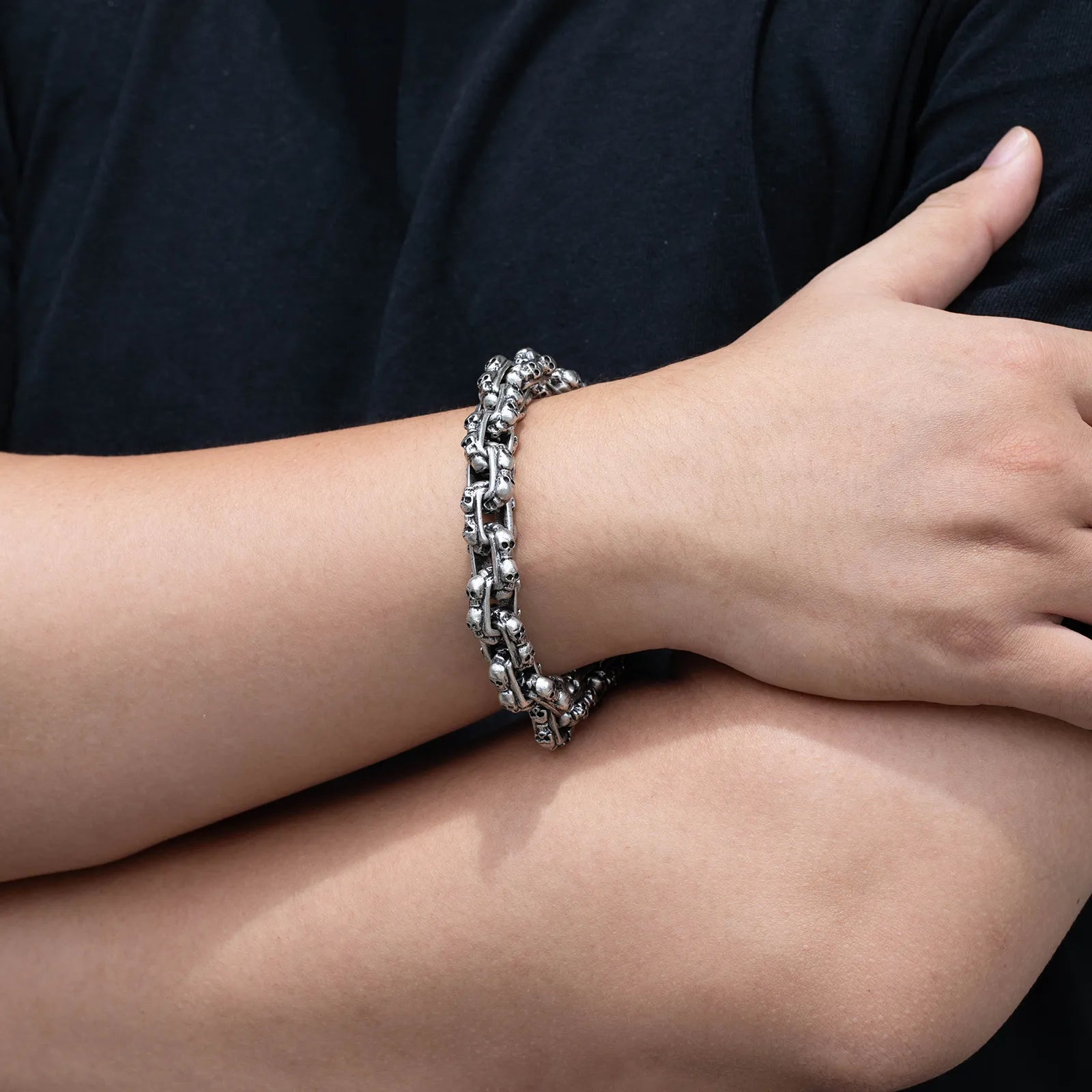 Ajatine men's vintage gothic skull bracelet for punk rock style