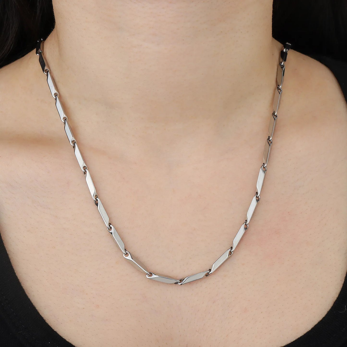 Ajatine silver tone stainless steel link chain necklace, minimalist design for daily