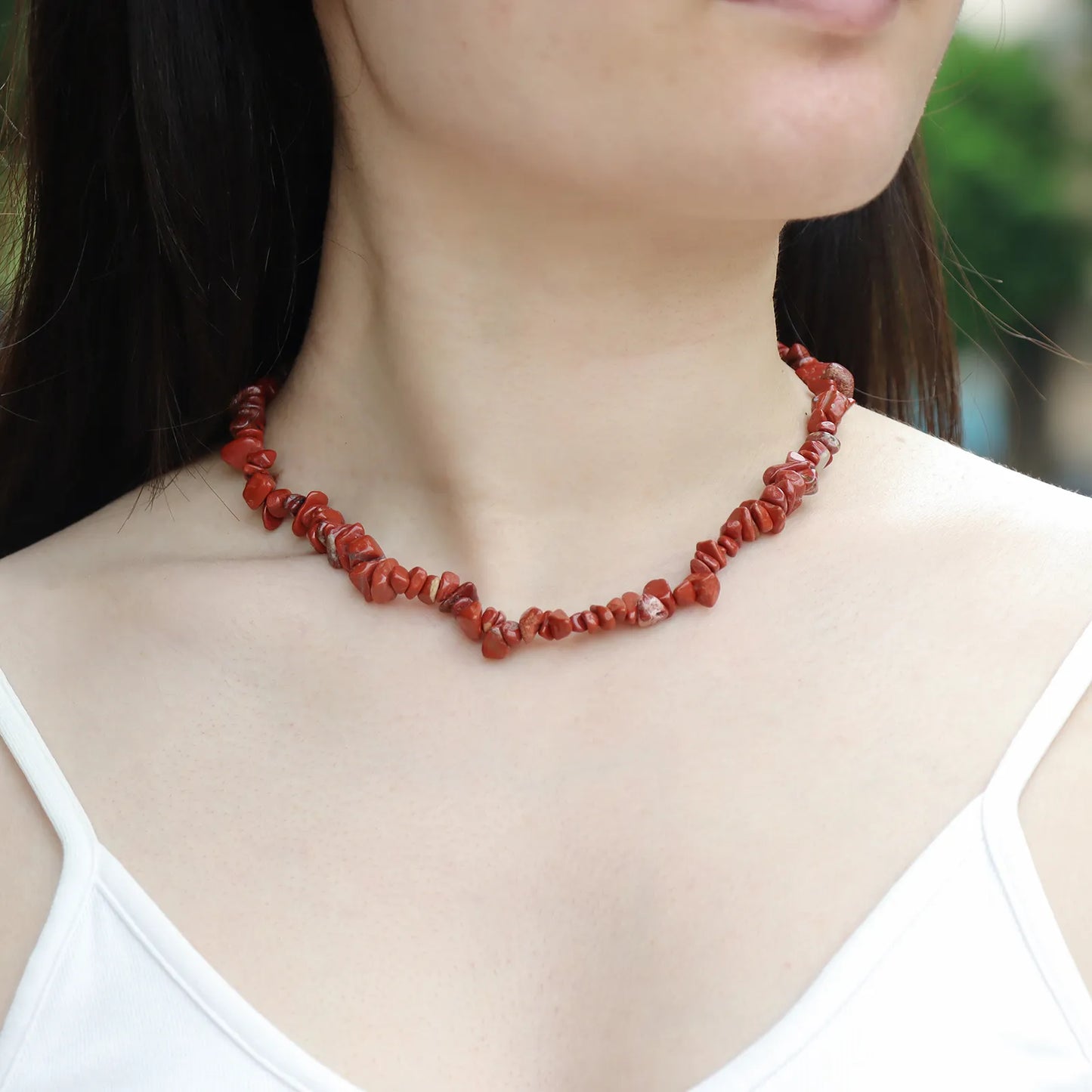 Red stone necklace for bohemian style and daily wear.
